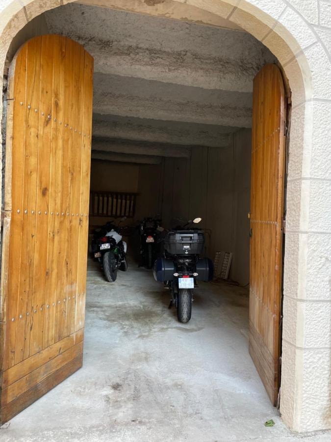 Chambre Familiale Du Couvent Ναρμπόν Εξωτερικό φωτογραφία