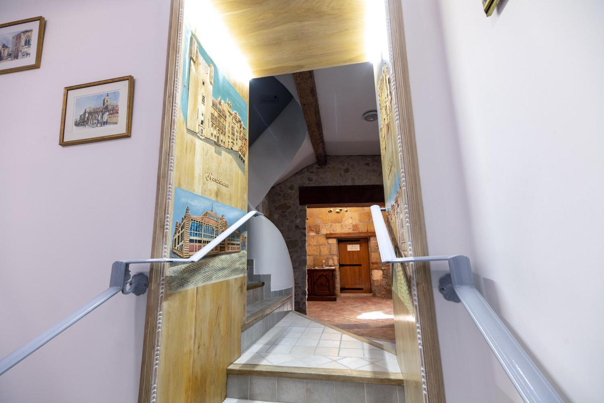 Chambre Familiale Du Couvent Ναρμπόν Εξωτερικό φωτογραφία